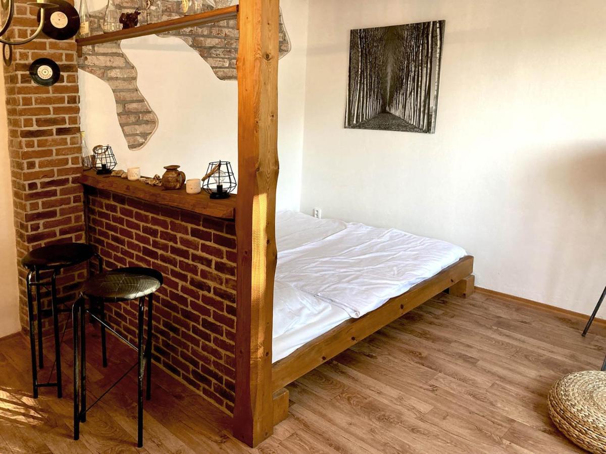 Apartmany Tones Hanusovice Екстер'єр фото
